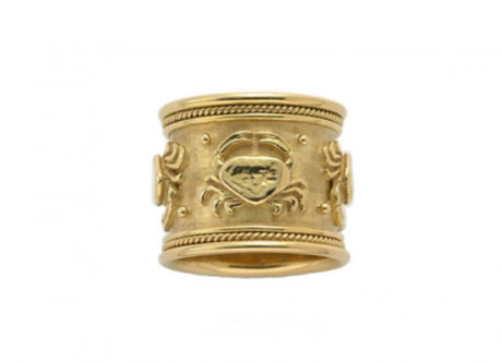 Cancer-zodiac-ring-ZBG90_e6f8c2f7-724f-4598-bf33-3e96434b5f13-600×434