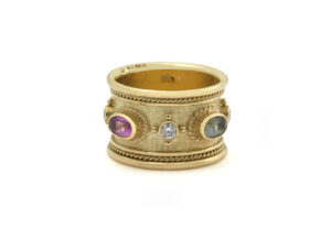 Blue_-pink_-yellow-and-green-sapphire-templar-band-v4-TBS16893 Blue_-pink_-yellow-and-green-sapphire-templar-band-v4-TBS16893