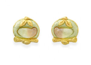 Elizabeth_Gage_Turtle_Dove_Tourmaline_Earrings_EME18718-600x434 Elizabeth_Gage_Turtle_Dove_Tourmaline_Earrings_EME18718-600×434