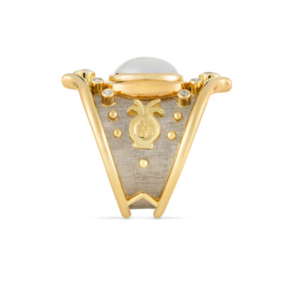 Mabé Pearl and Diamond Heliotrope Ring