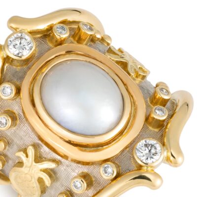 Mabé Pearl and Diamond Heliotrope Ring