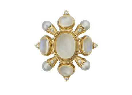 Kiss-pin-with-moonstone_-rainbow-moonstone-cabachons-and-diamonds-PIN24658_3cbefa3f-1ba8-4b0c-ada8-f2491c12bc10