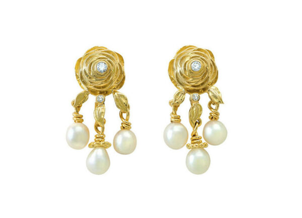 Pearl-rose-earrings-EMS26290