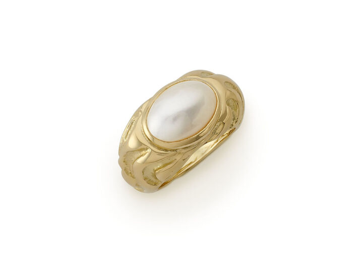 Mabé Pearl Molten Gold Ring