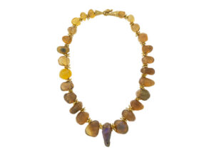Elizabeth_Gage_Black_Opal_Necklace_NBG23782 Elizabeth_Gage_Black_Opal_Necklace_NBG23782