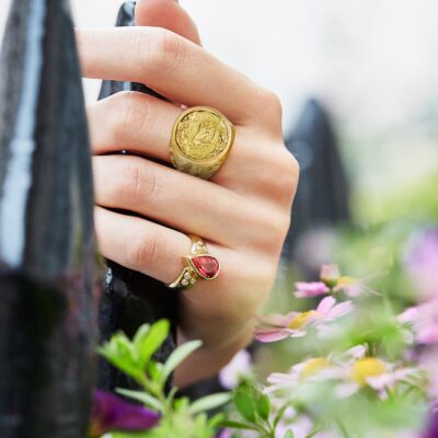 Bull Signet Gold Ring