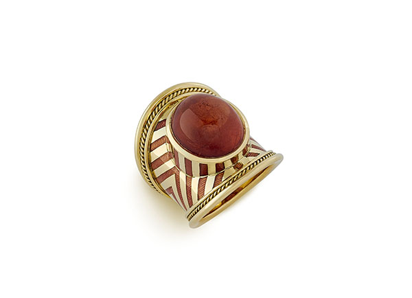 Mandarin Garnet Tapered Templar Ring