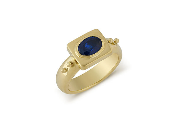Sapphire Valois Ring