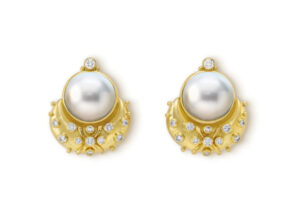 Pearl Eleanor Earrings with Diamonds