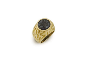 Gold ring with Sasanian haematite; fine jewellery London