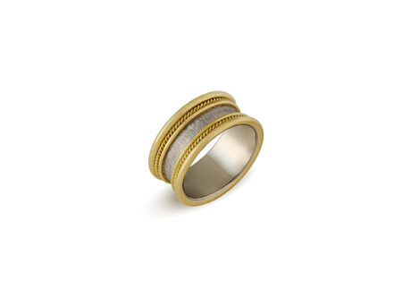 Yellow and white gold wedding band ring; fine jewellery London; wedding ring; Elizabeth Gage