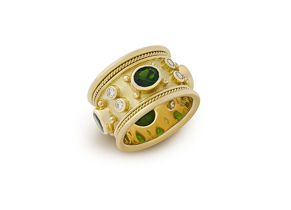 Chrome Diopside Templar Band Ring