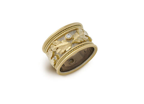 Oak Leaf and Diamond Templar Band Ring