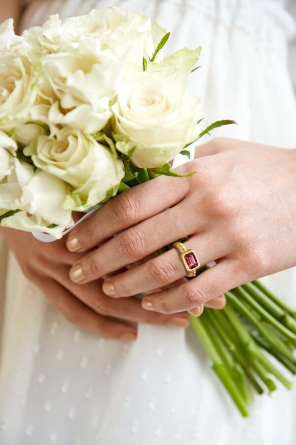 Pink Spinel Valois Ring