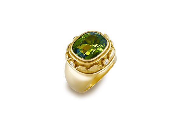 Peridot Charlemagne Ring with Myrtle Leaves